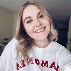 Meet your Posher, Courtney